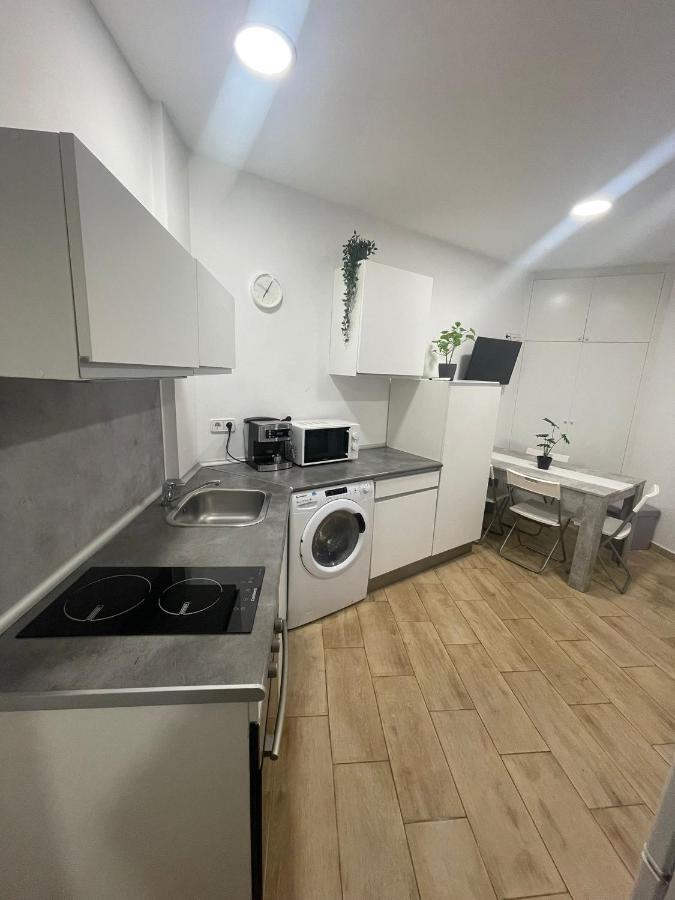 קרטחנה Apartamentos En Alameda Junto Al Corte Ingles מראה חיצוני תמונה