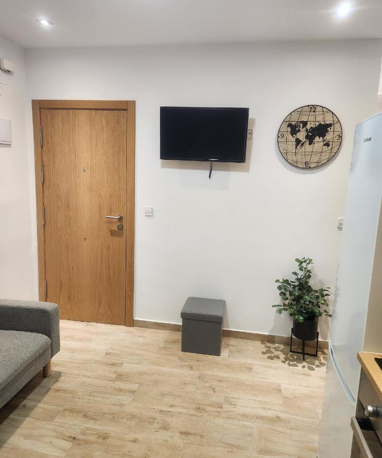 קרטחנה Apartamentos En Alameda Junto Al Corte Ingles מראה חיצוני תמונה